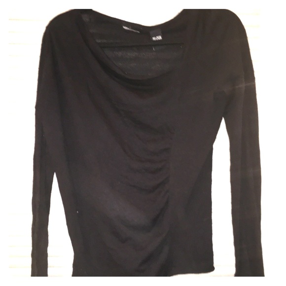 Black cinched top - Picture 1 of 1